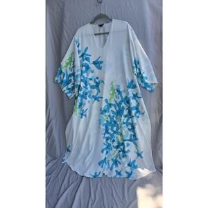Natori Kaftan Gown Womens Medium White Blue Floral Satin V Neck 3/4 Sleeve